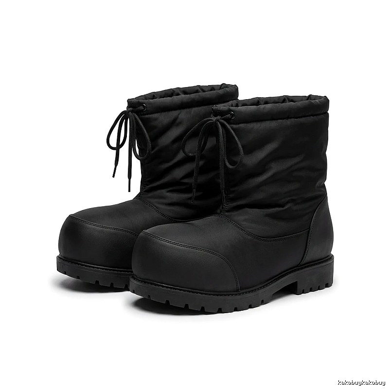 Balenciaga thick-soled warm black boots