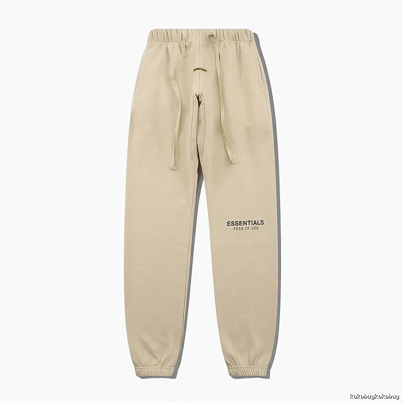 ESSENTIALS minimalist khaki pants