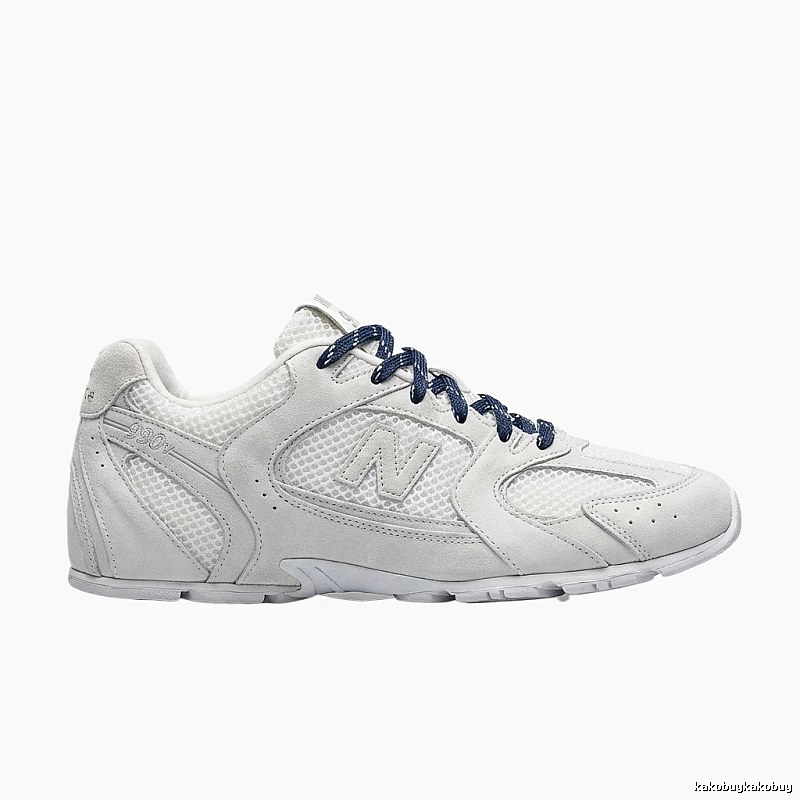 Miu Miu retro-style off-white sports shoes