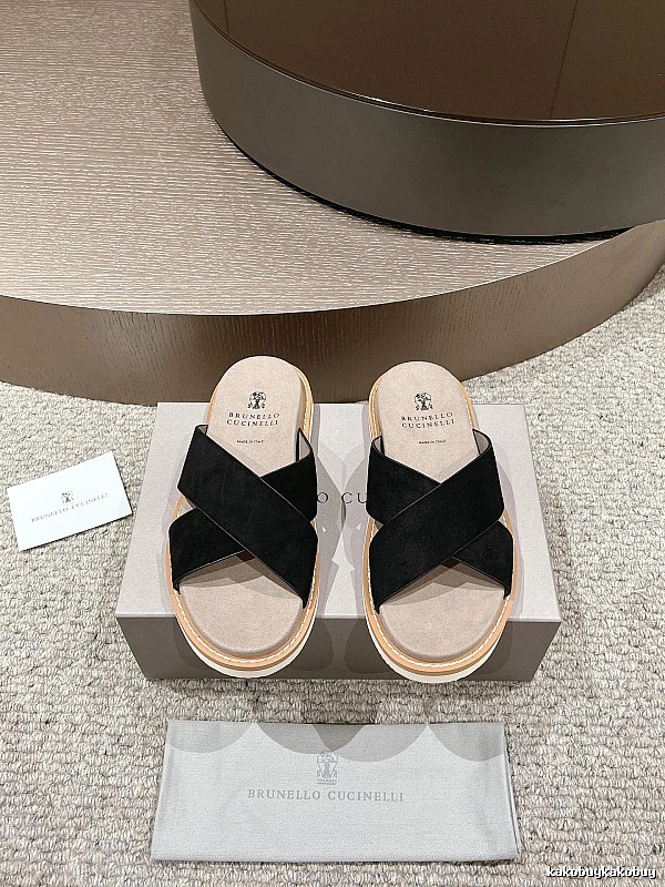 Brunello Cucinelli Casual Style Black Crisscross Slide Sandals