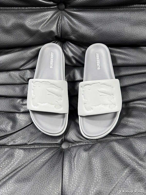 Burberry Equestrian Knight Light Luxury Style Light Grey Slides