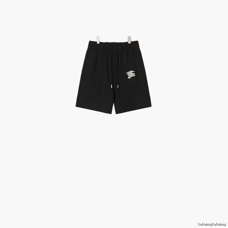 Classic black shorts of Louis Vuitton