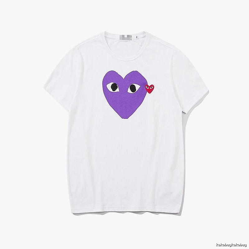 Comme des Garcons PLAY 2023-03 Style 2303 Heart Logo T-Shirt Campus Look