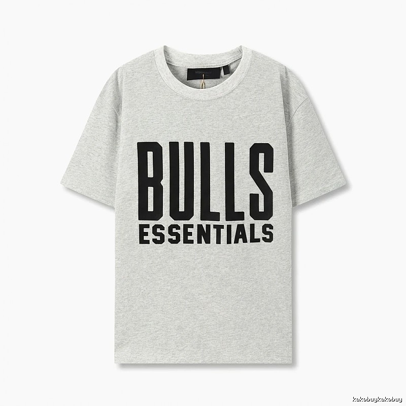 ESSENTIALS Bulls Style Grey T-shirt