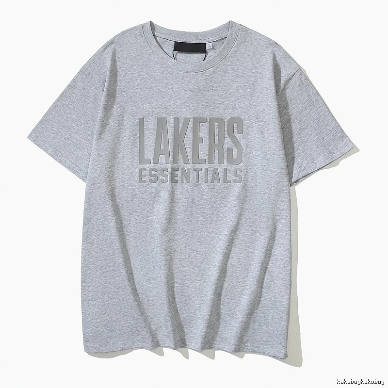 ESSENTIALS minimalist style grey T-shirt