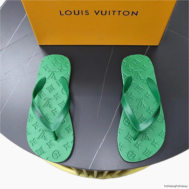 Louis Vuitton Monogram Light Luxury Style Green Flip-Flops