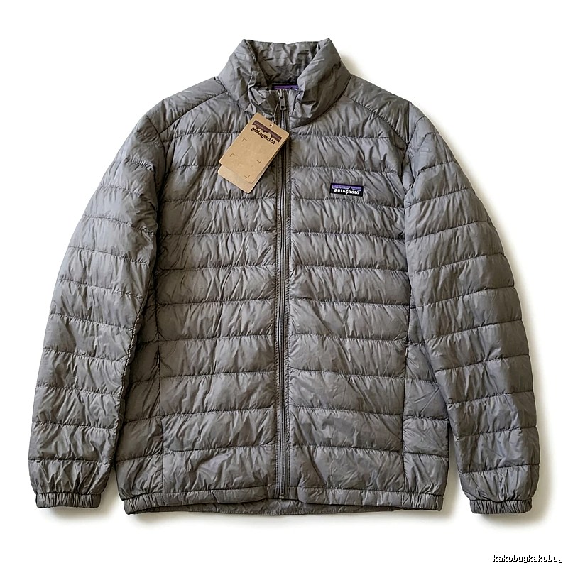 Patagonia series minimalist style gray coat