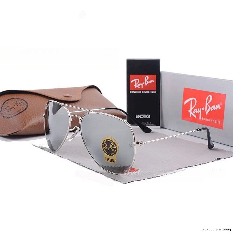 Ray-Ban Urban Aviator sunglasses Gold Tone Sunglasses with Casual Appeal