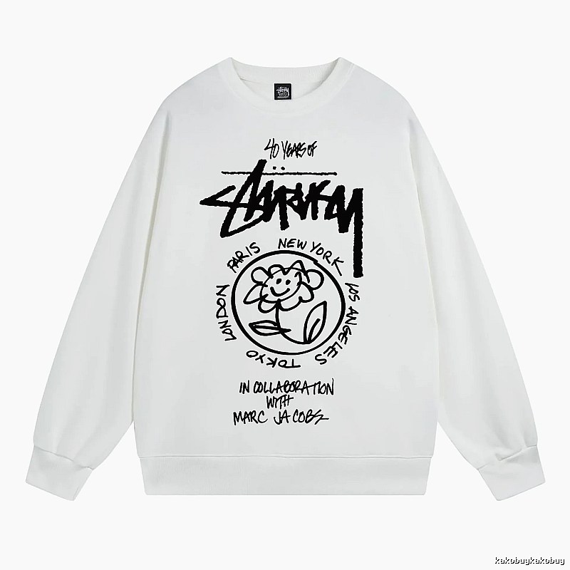 Stussy White Style 539 Graphic SweatShirt Airport Outfit