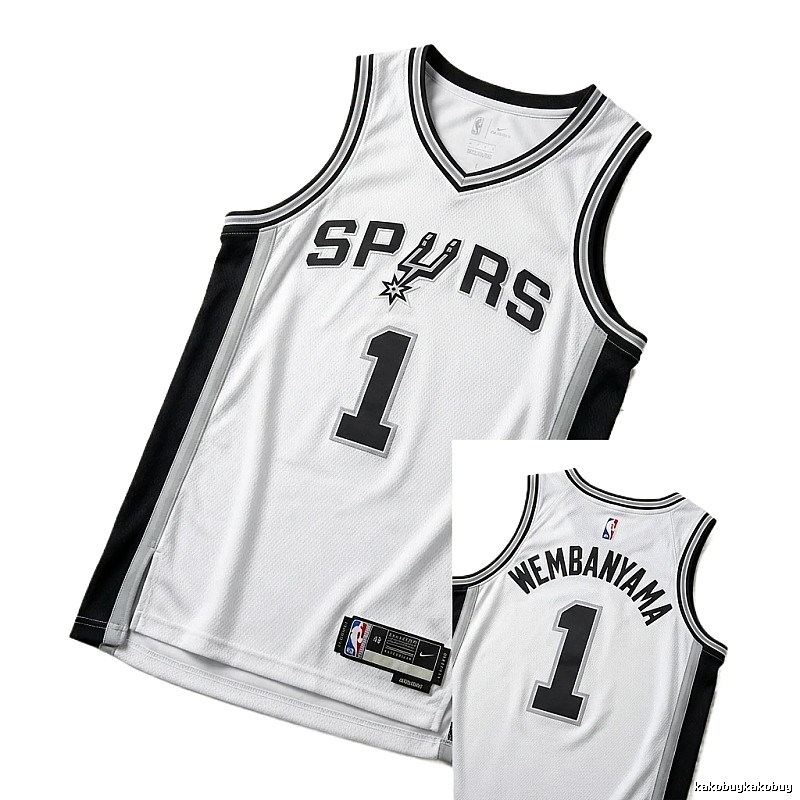 The white and black basketball uniform of Spurs' Wembanyama