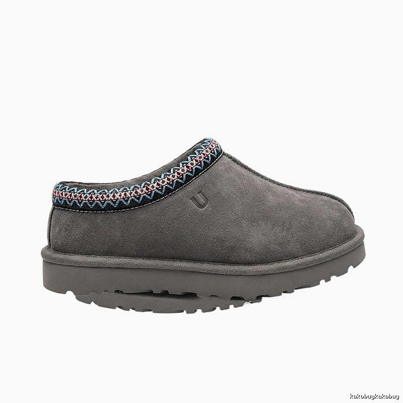 UGG retro embroidered style grey shoes